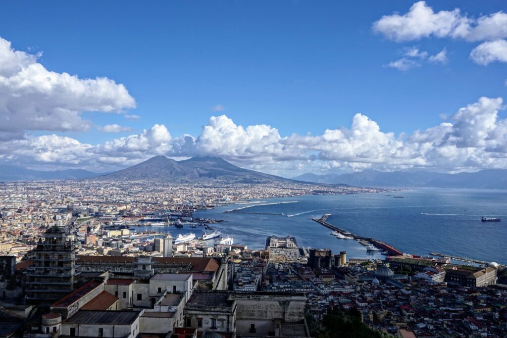 CORSO NAPOLI 09-10-11 DICEMBRE 2026 - GOVERNARE IL CAMBIAMENTO NELLE UNIVERSITÀ: RICERCA EUROPEA, IA E GESTIONE DEI CONTRATTI PUBBLICI